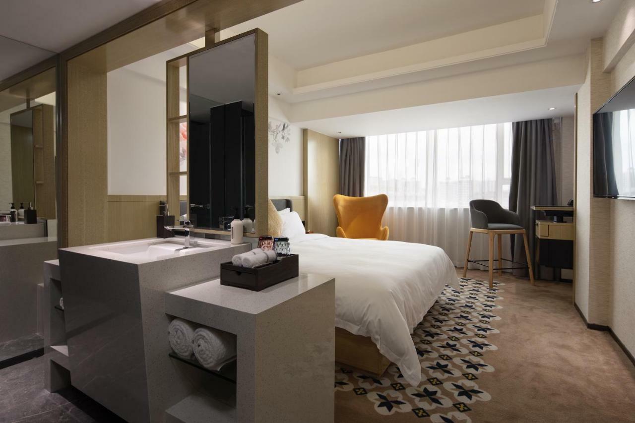 Paco Hotel Jiangtai Metro Station Branch Canton Esterno foto